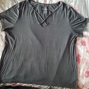 American Eagle shirt